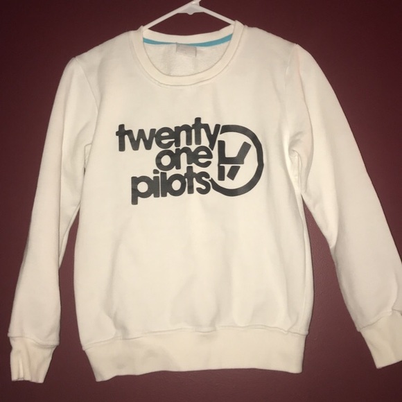 Tops - Twenty One Pilots Sweatshirt